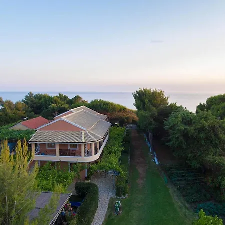 Christinas Lofts * Ágios Matthaíos