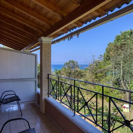 Christinas Lofts Daire Ágios Matthaíos