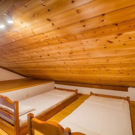 Christinas Lofts アパート