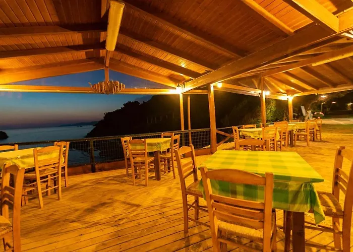 Christinas Lofts Ágios Matthaíos